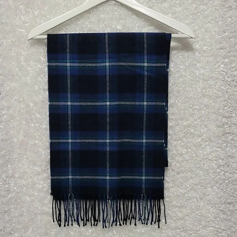 Blue plaid unisex scarf